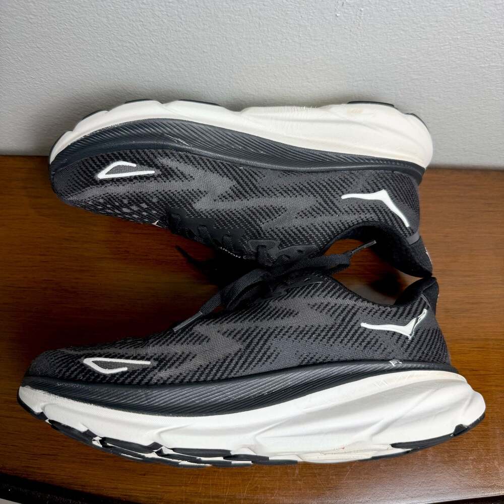 HOKA Clifton 9 Running Shoes Black/White Women US 7.5B - Picture 8 of 10